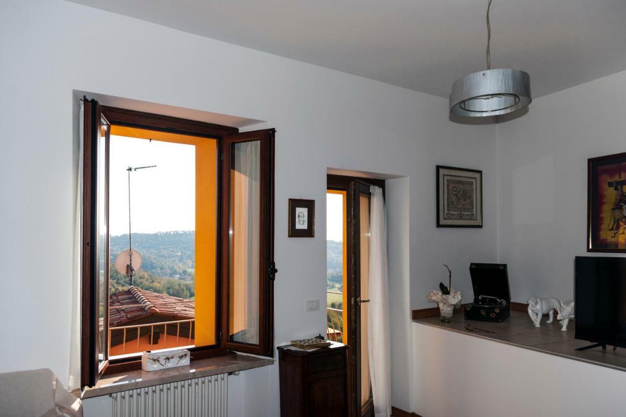 Casa Del Sole Appartamento N° 2 White And Gold Room Гавардо Екстериор снимка